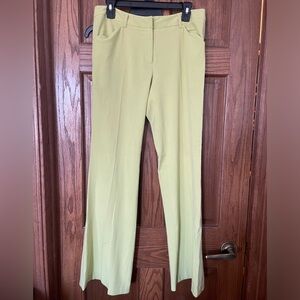 Green women’s dress pants size 6